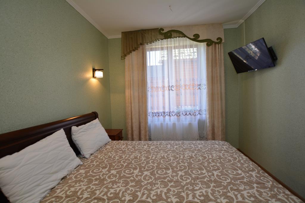 Villa Zolota Rybka à Skhidnytsia Chambre photo